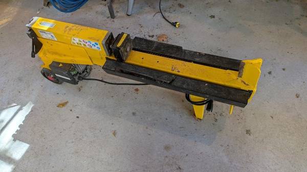 Log Splitter 1