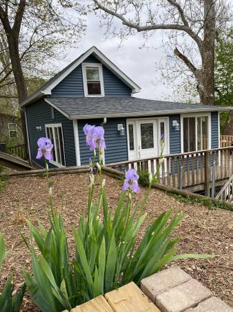 $1,331 / 2br - Casa junto al río renovada de 2 habitaciones cerca de senderos y Purdue: contrato flexible63680139723521120