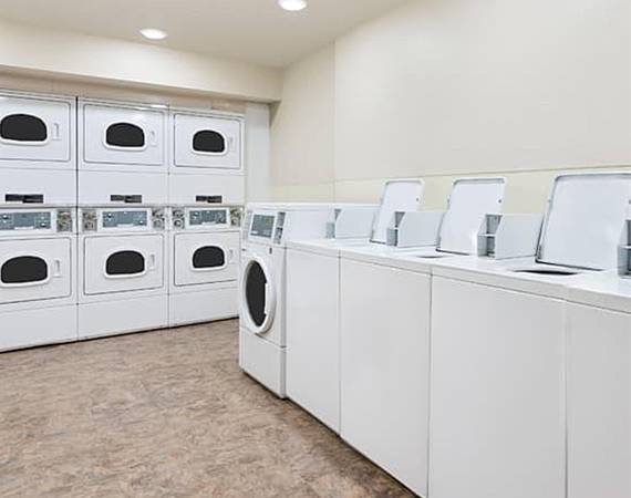 $330 / 1br - Furnished 1Bed - Week Rate with No Deposit plus CableTV and WiFi (Chattanooga)63993077751298122