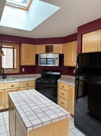 $1,400 / 2br - 1200ft2 - Casa antigua de 2 habitaciones sin amueblar en Old Bisbee (Old Bisbee)63664778258945123