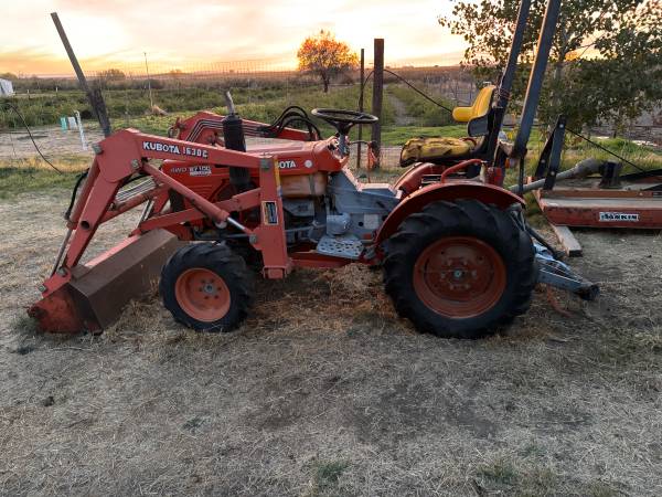 Kubota Tractor 1