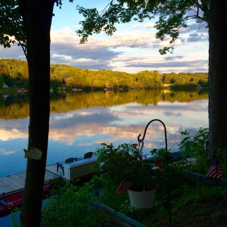 $110 / 2br - Awesome Fishing & RETREAT on a LAKE in the MOUNTAINS (Poconos/NE PA/Elk Mt./ Endless Mts)63951425741955122