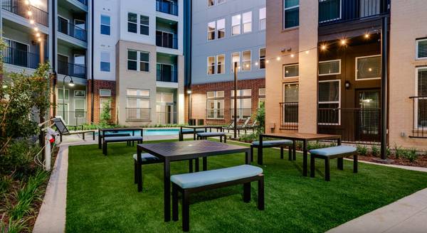 $1,899 / 2br - A New Trendy and Stylish Apartment in McKinney! (McKinney/Frisco)63796350630913122