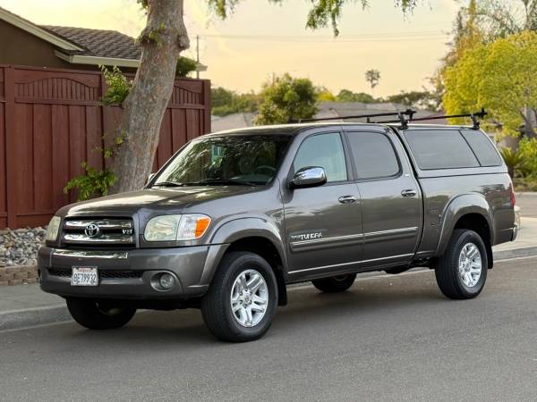 2006 Toyota Tundra Double Cab 4wd - Low mileage - $17,800 (santa clara)63654697056513120