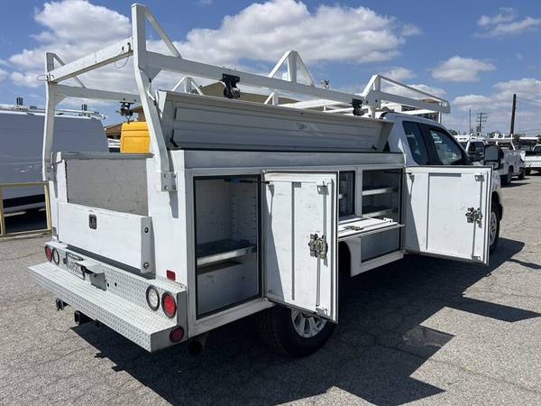 2022 Ford F-250 - Photo 9