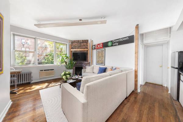 Home on Hudson for UNDER $1M? Indeed.  Do NOT wait 1