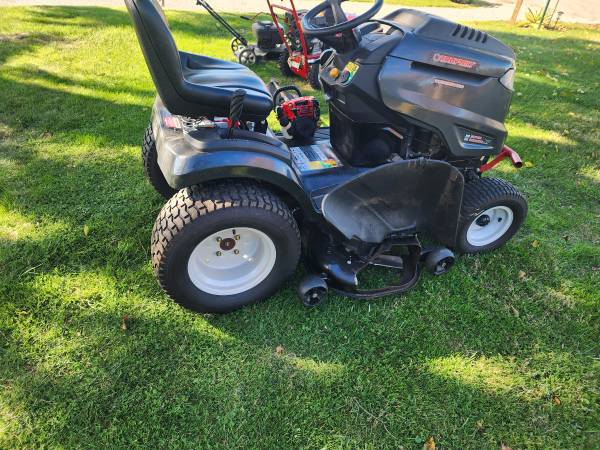 TROYBILT 50" SUPER BRONCO XP KOHLER 24HP 1