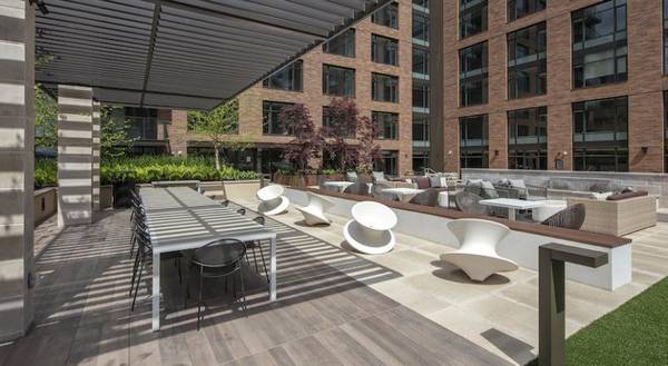 $2,610 / 2br - 1154ft2 - Wake Up to Wow  Light and Bright 2 Bedroom! (Downtown Portland)63820795692803122