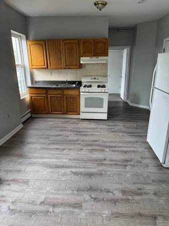 2 bedroom available (Paterson) 1