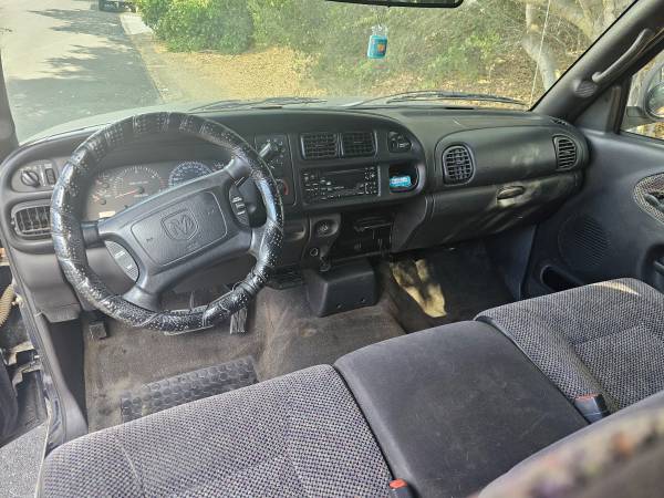 2001 dodge 2500 cummins diesel - $8,000 (hayward / castro valley)63438691036547124