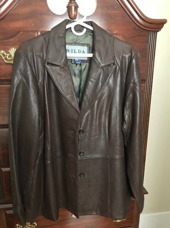 Woman's leather jacket 1