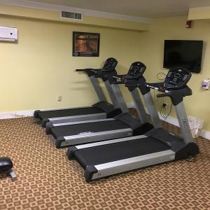 $1,400 / 1br - 680ft2 - Shadyside 1 bedroom  - Available Oct. 20 (Shadyside)64013531294850123