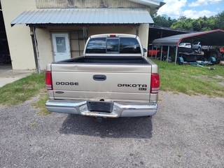 DODGE DAKOTA - $2,250 (HILLIARD)63470250329603121