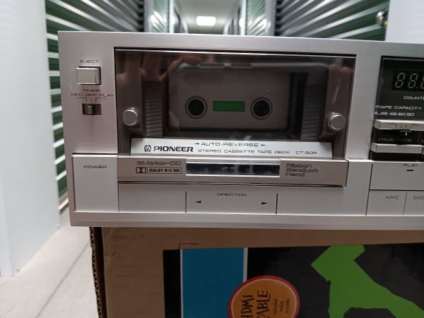 Pioneer CT-90R Auto Reverse Stereo Cassette Deck - $215 (Keene, NH)63470911854337123