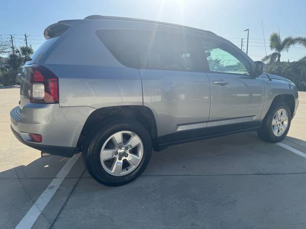 16 Jeep Compass Latitude - $6,499 (TAMPA /LARGO)63443042296707124