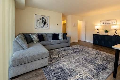 $1,414 / 2br - 1240ft2 - Cable Ready, 2 bedroom, In Owings Mills MD (1 Millpaint Ln, Owings Mills, MD)63974187792899120