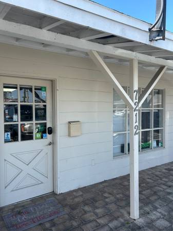 $1,800 / 1400ft2 - Rte 41 frontage 1400 sq ft Commercial/office (Sarasota)63791129187203121