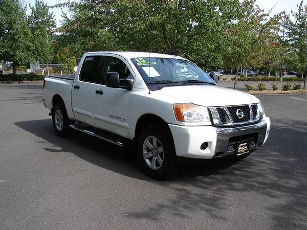 2015 Nissan Titan Crew Cab - Financing Available! - $16890.0063442037687811122