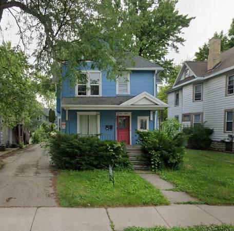 Large 4 bedroom upper available 8/1/2026 1