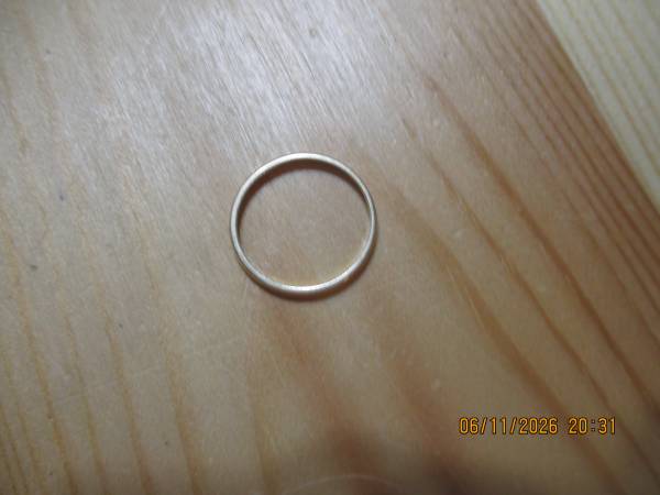 10K Solid Yellow Gold Ring/Band Plain - Size 6 1