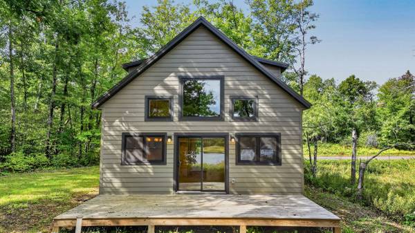 9842 N Gardner Lake Road 1