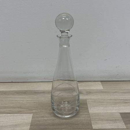 Wedgwood Vera Wang Blanc Sur Blanc Decanter 1