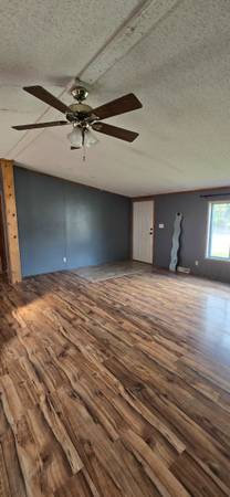 $55,000 / 3br - 1456ft2 - 114 Castle Dr.- Mobile/Manufactured Home For Only $55,000! (KING ARTHUR'S COURT)64292710950017124