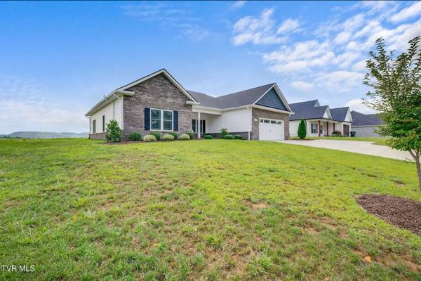 $505,000 / 3br - 2070ft2 - Home for sale (Jonesborough)64190342551169121
