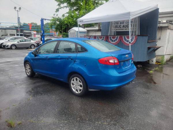 2012 Ford Fiesta - $2,500 (+ Auto Bid Center)63487576564353123