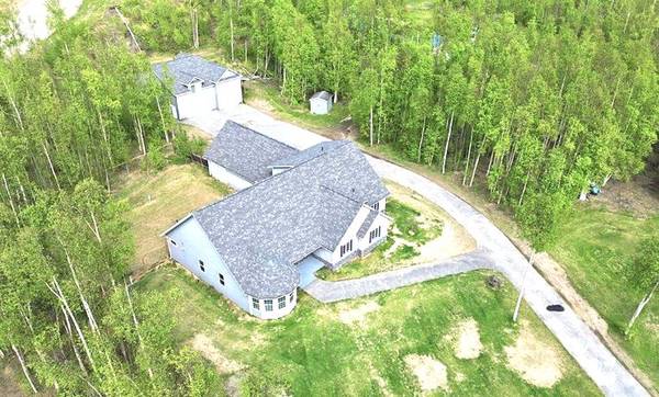 2,500+ SQ FT GARAGE! 43ft RV Bay, Detached ADU, 2.3 Acres on Quiet Str 1