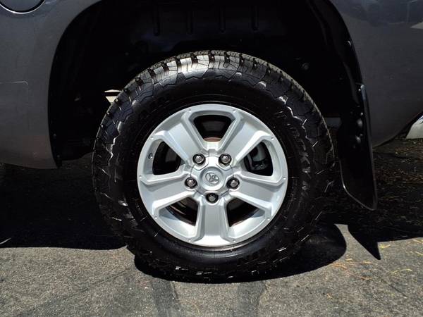¡Toyota Tundra Gris 2019 Certificado con GRAN AHORRO! - $27156.00 (1000 OAKS / LOS ÁNGELES Y VENTURA)63618313948929123
