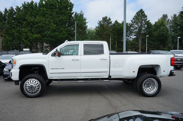 2016 GMC Sierra 3500HD 4x4 4WD Camioneta Denali Pickup - $36,995 (West Coast Autoworks Everett)63474838849409121