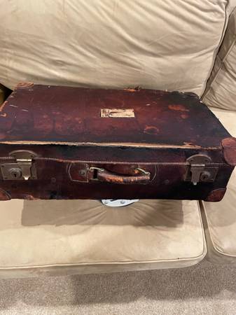 1890’s Leather Suitcase 1