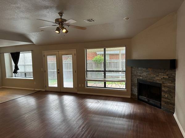 $1,625 / 3br - 1475ft2 - 12820 Brandon Place (NW OKC)63670520188417122