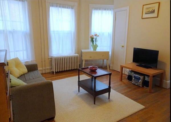 $2,400 / 1br - Brookline 1 Bed/1 Bath Apartment | Harvard St64213549474050120