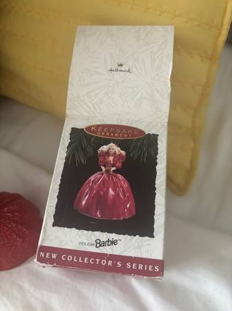 COLLECTABLE BARBIE ORNAMENT 1