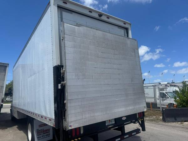 ALUMINUM LIFT GATE 1