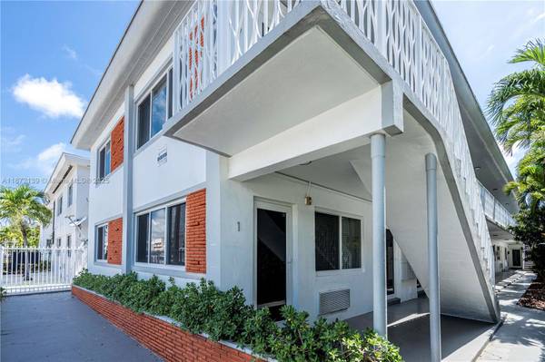 $1,700 / 1br - Spacious 1Bed/1Bath just steps to the Beach and North Shore Park (Miami Beach)64002016899331120
