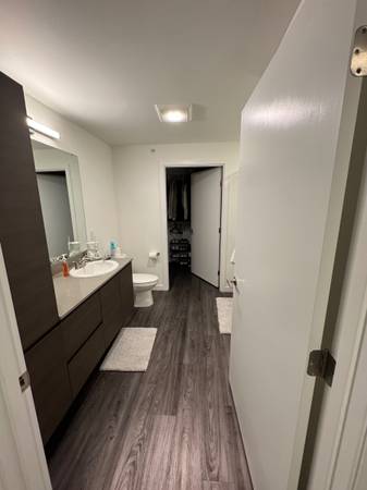 $2,800 / 3br - 3bed/2bath: $2,800 (furniture and utilities included) (Lynnwood)63808008169345122