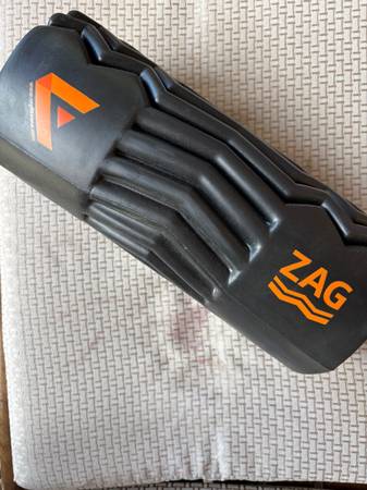 Zag foam roller 1