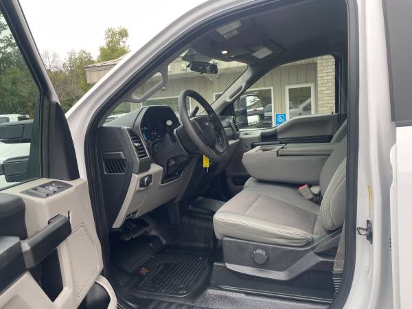 2019 Ford F-250 Crew Cab - Photo 10