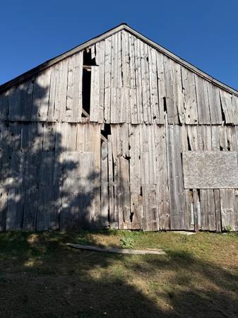 Barn Board Free 1