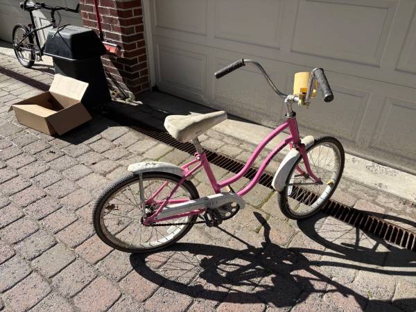 VINTAGE SCHWINN LIL CHIK BICYCLE - bicycles - by owner - bike sale