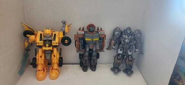 Transformers Toy Bundle 1