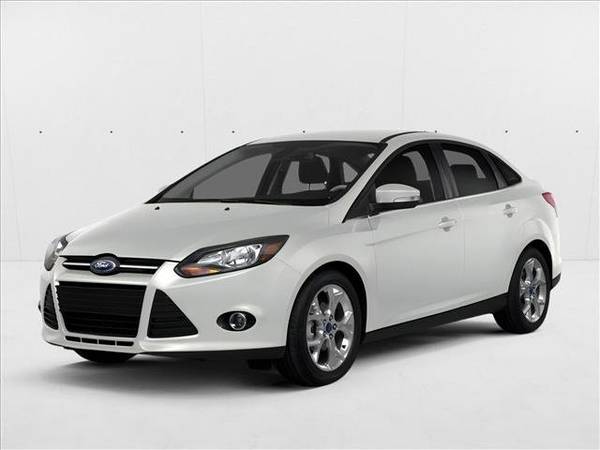 2014 Ford Focus  Titanium Sedan 1