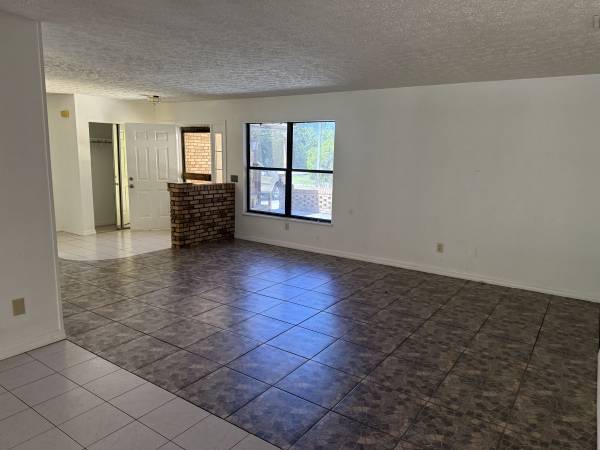 $3,000 / 3br - 2460ft2 - 3/2 house for rent 3000 (Port st lucie)63799934086529122