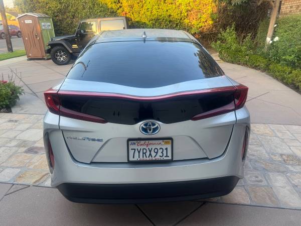 2017 Toyota Prius Prime - $15,995 (Los Alamitos)63470049095553123