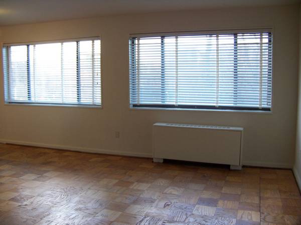 $2,015 / 2br - 900ft2 - 2BR Scott Street - Cerca del Metro - ¡Ubicación, ubicación, ubicación! (Arlington)63822604963587120