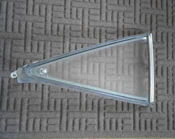 Quarter glass assy Road Runner 1