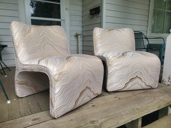 Vintage Modern Sculptural Slipper Chairs by Vladimir Kagan 1